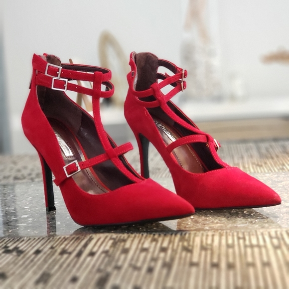 BCBGeneration Heel - Picture 3 of 6